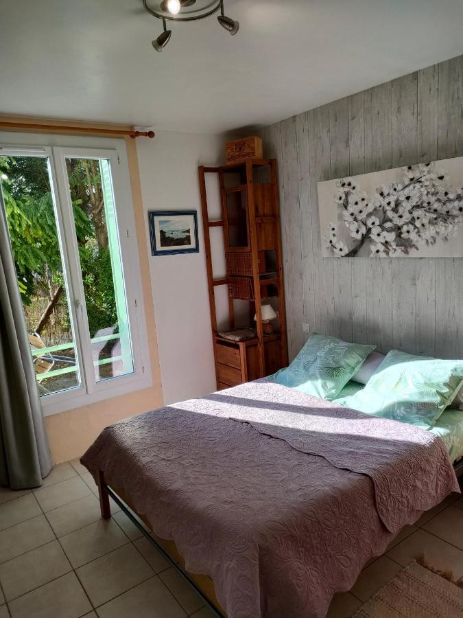 Petite Maison Au Bord Du Canal, 8' Zoo De Beauval, Pmr ノワイェ・シュル・シェール エクステリア 写真